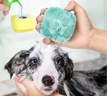 Bathroom Dog Cat Bath Massage Gloves Brush Soft Safety Pet Accessories for Dogs Cats Tools Pet Products Silicon Bath Body Brush